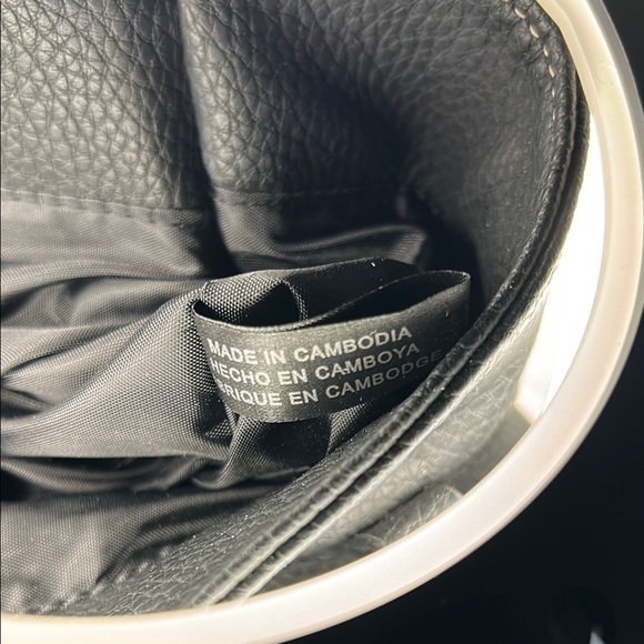 Black Structured Shoulder Bag with Silver Hardware - Picture 7 of 9